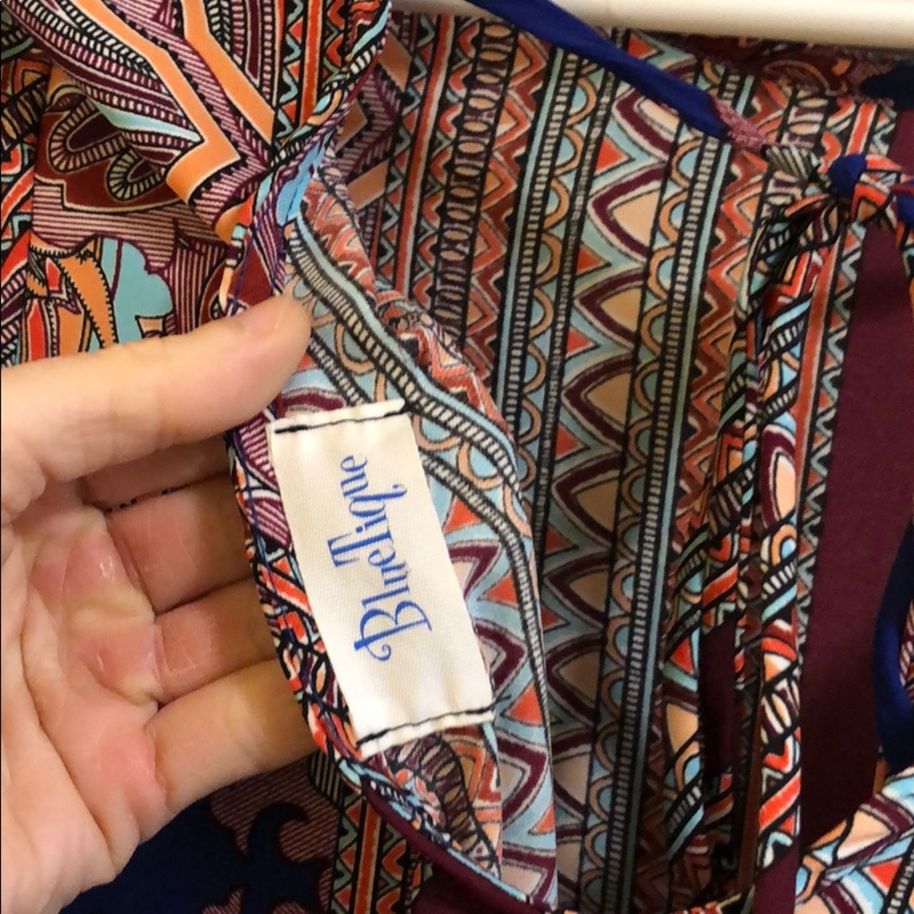 Pattern Dress - Picture 4 of 4